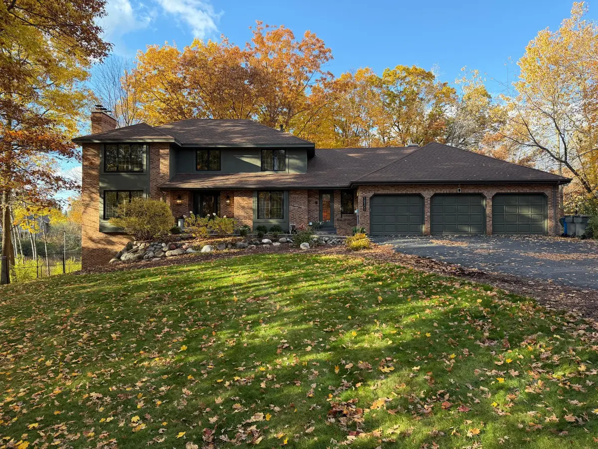 18300 8th Avenue N, Plymouth, MN 55447 - Image #1