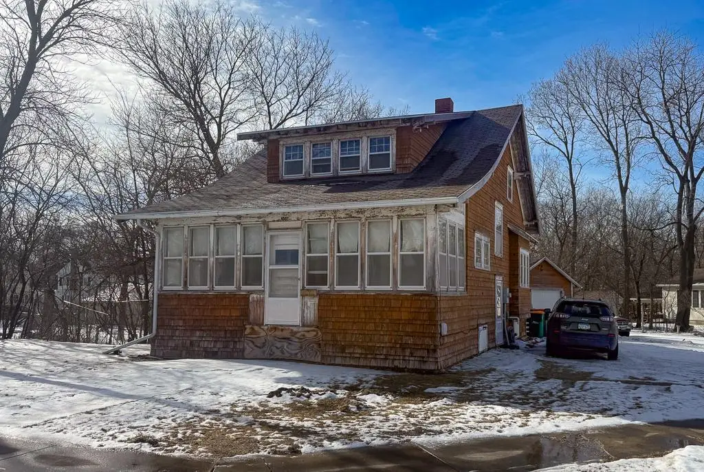 209 Walnut Street, Marshall, MN 56258 - #1