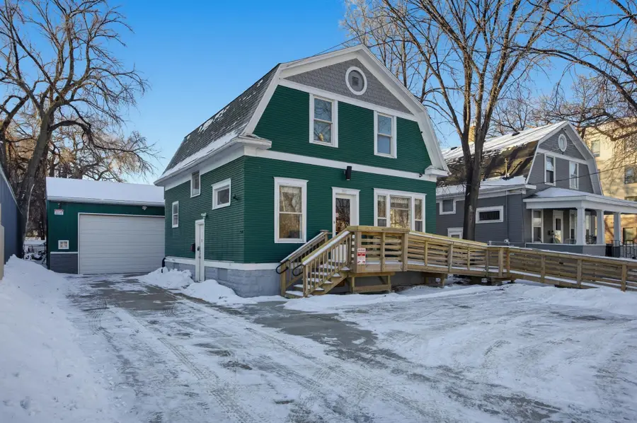 1122 4th Avenue N, Fargo, ND 58102 - Image #2