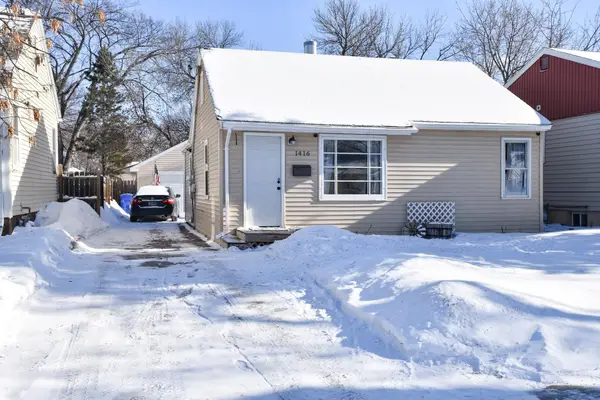 1416 14 1/2 Street S, Fargo, ND 58103