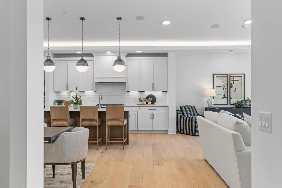 1 Hill Farm Road #300, North Oaks, MN 55127 - #1