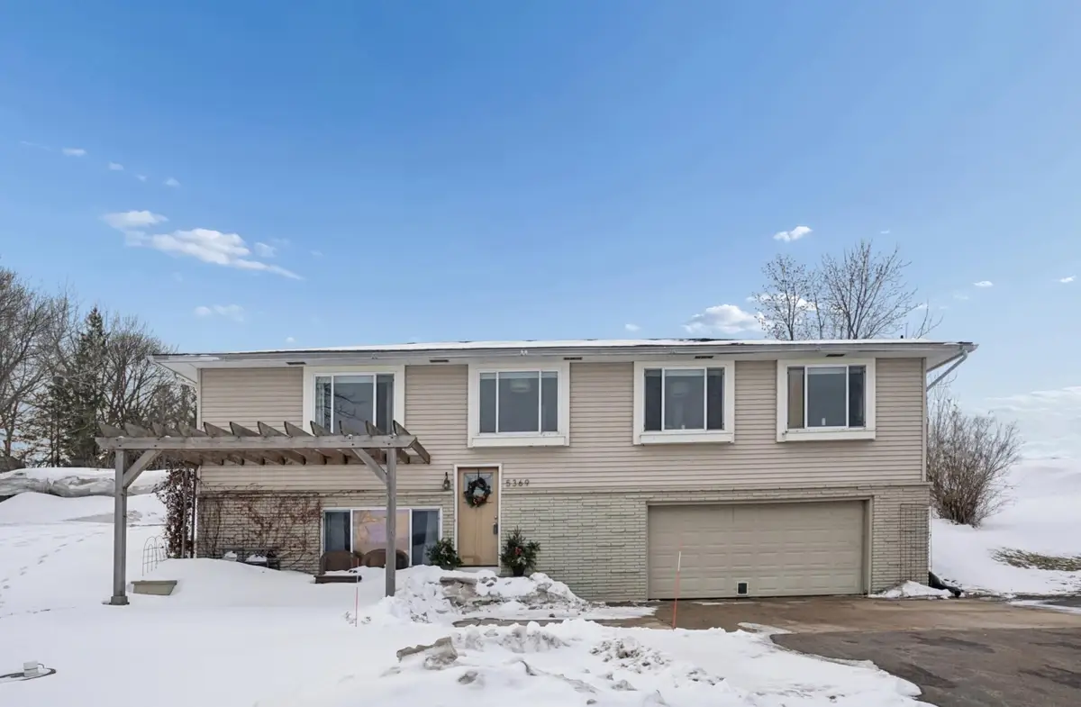 5369 County Road 6 Sw, Howard Lake, MN 55349 - #1