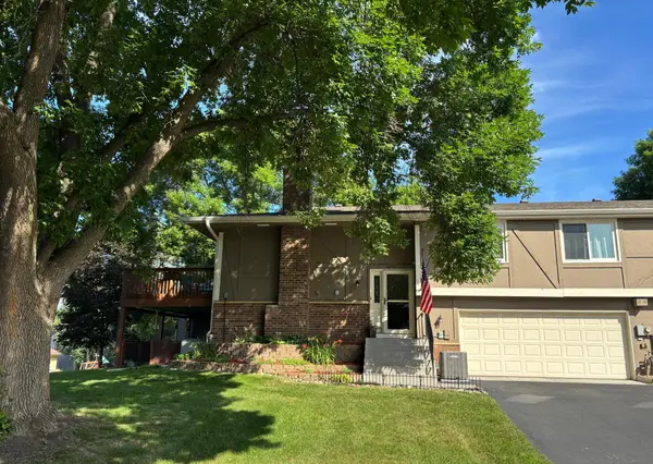 13799 74th Avenue N, Maple Grove, MN 55311