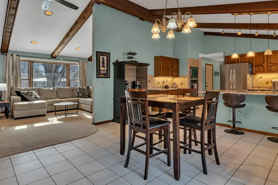 608 24th Avenue Sw, Willmar, MN 56201 - #3