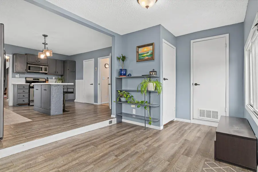 653 19th Avenue Ne, Minneapolis, MN 55418 - Image #3