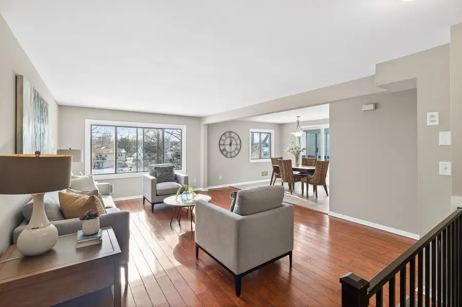 1944 Davis Court, Shakopee, MN 55379 - Image #3