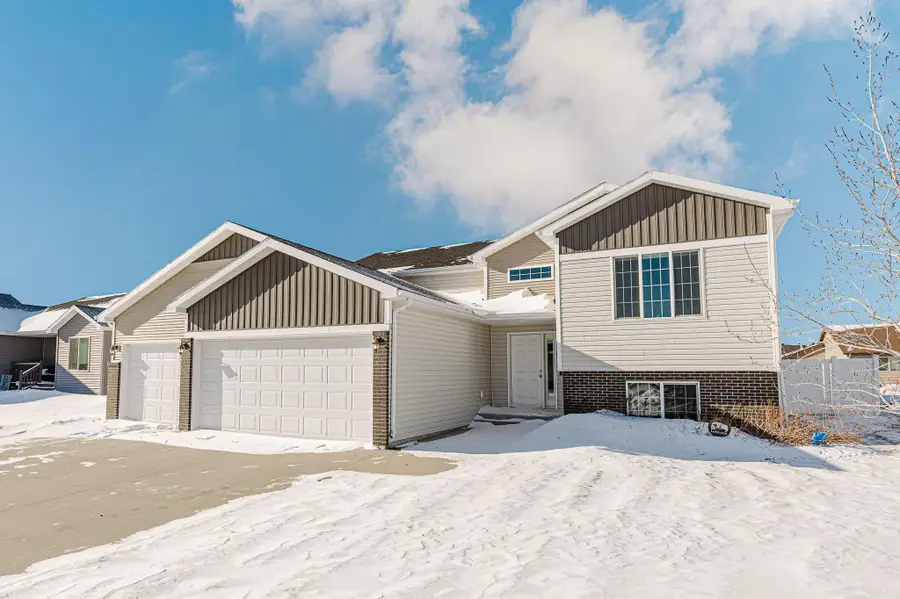 2634 7th Street W, West Fargo, ND 58078 - Image #2