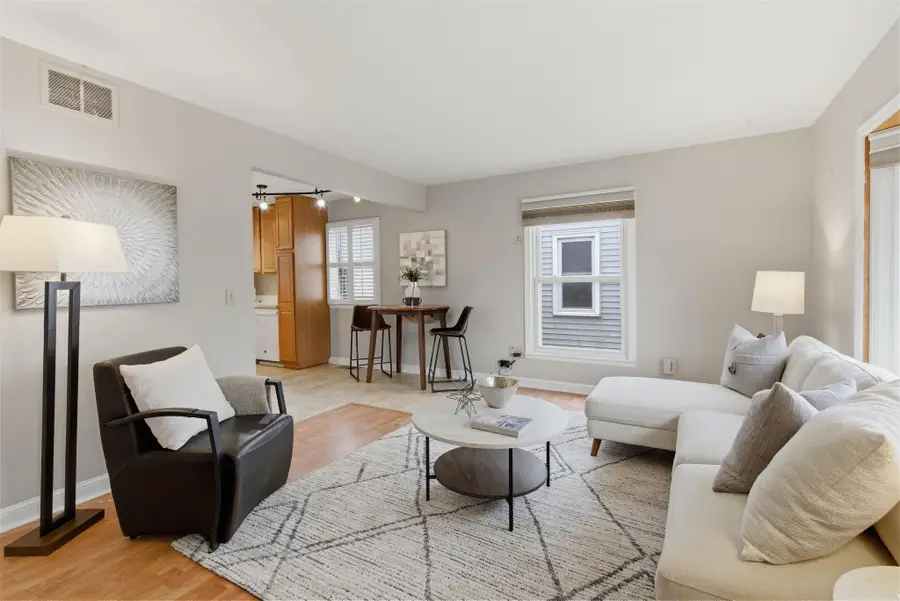 3804 Scott Avenue N, Robbinsdale, MN 55422 - #3