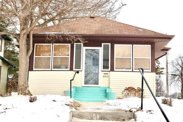 3951 17th Avenue S, Minneapolis, MN 55407