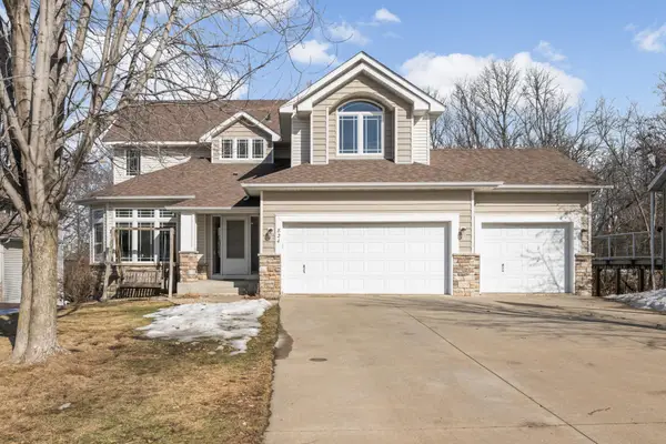 824 Bridle Creek Lane, Jordan, MN 55352