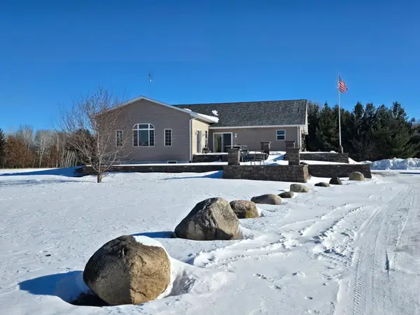 1500 Olympic Street, Braham, MN 55006