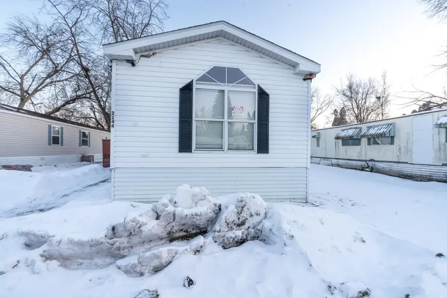 2244 Buckingham Lane, Mounds View, MN 55112 - #2