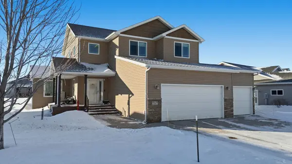 717 35th Avenue E, West Fargo, ND 58078