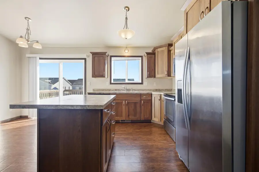 6038 59th Street S, Fargo, ND 58104 - Image #2