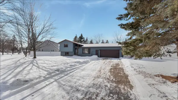 831 Cummings Lane, Saint Cloud, MN 56301
