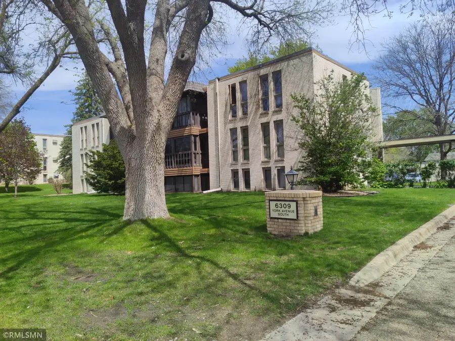 6309 York Avenue S #104, Edina, MN 55435 - Image #2
