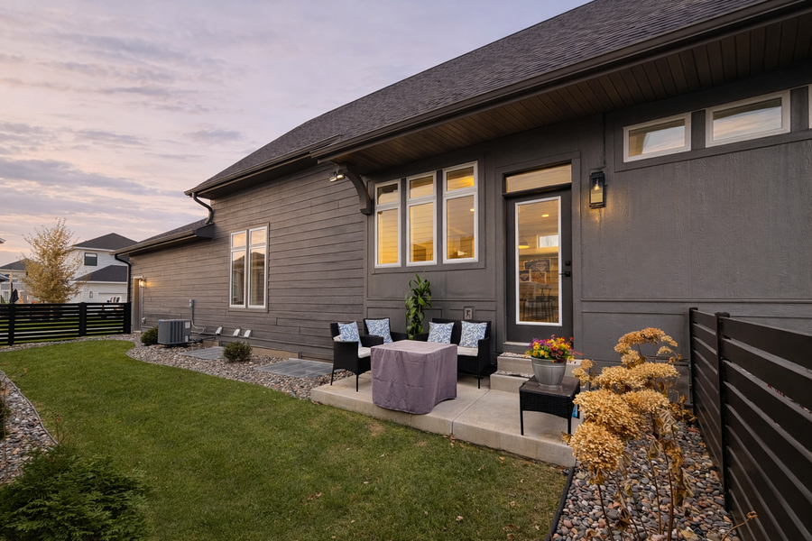 16102 Duvane Way, Lakeville, MN 55044 - Image #2