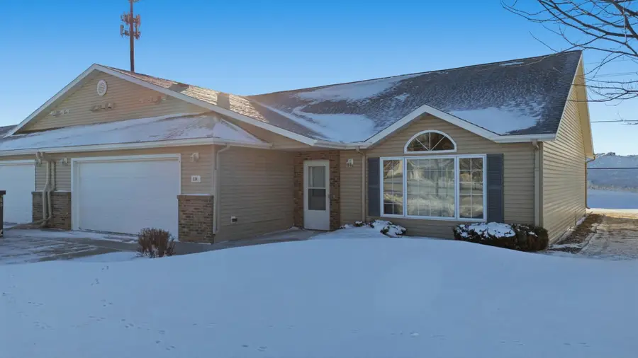 334 30th Street N, Moorhead, MN 56560 - Image #2
