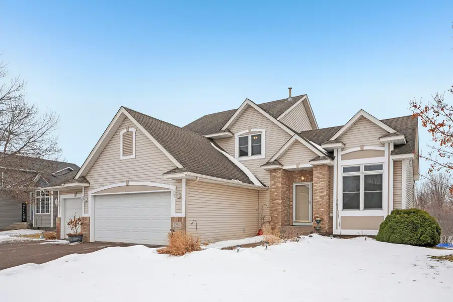 2736 88th Avenue Ne, Blaine, MN 55449 - #2