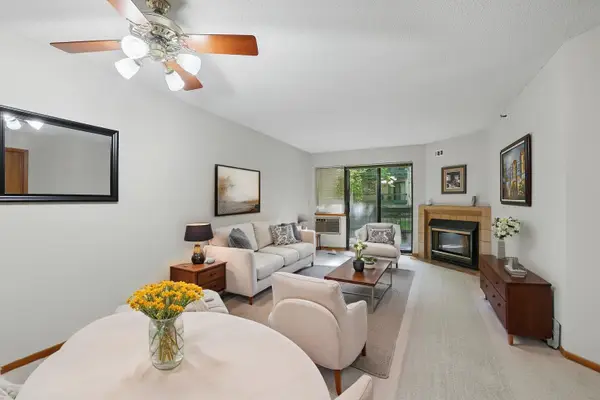 7625 Edinborough Way #2116, Edina, MN 55435