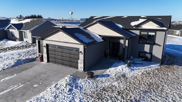 888 7th Avenue, Wanamingo, MN 55983