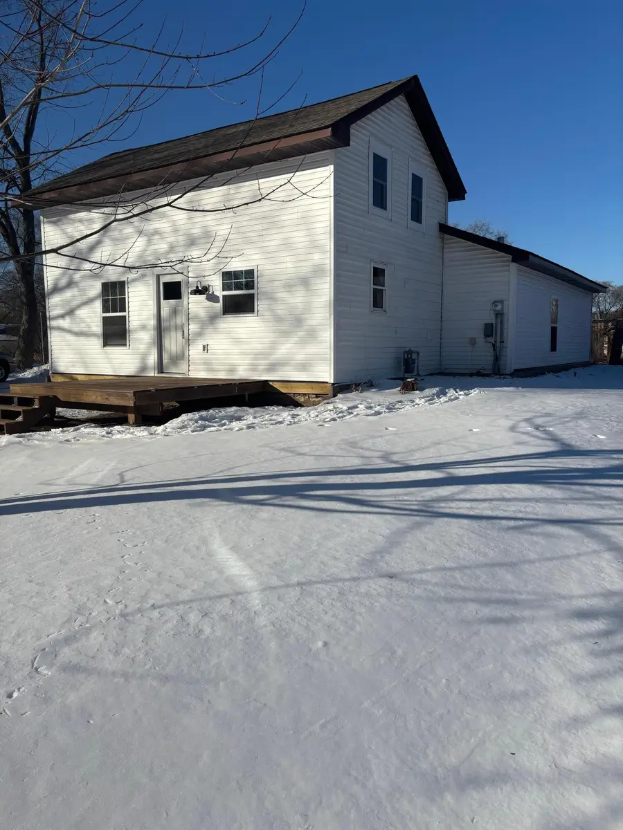 878 Washington Street, Prescott, WI 54021 - #2