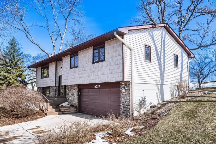 9517 Colorado Avenue S, Bloomington, MN 55438 - #3