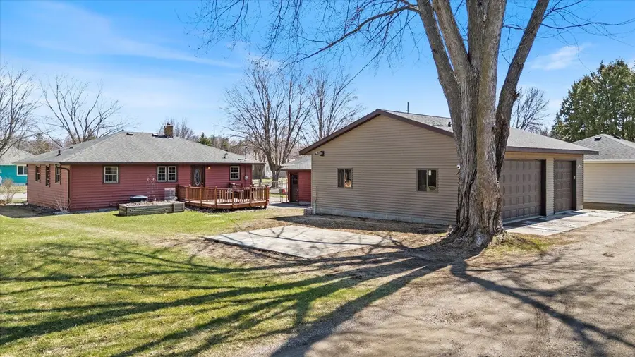 1605 Knight Avenue N, Glencoe, MN 55336 - #3