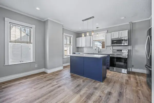 811 Watson Avenue, Saint Paul, MN 55102