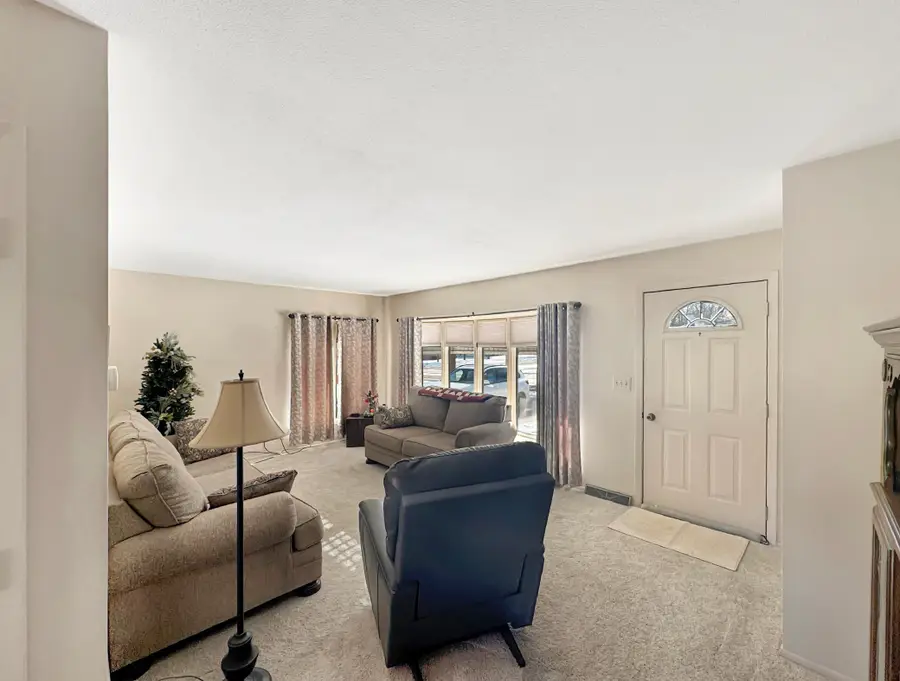 3085 30th Street, Slayton, MN 56172 - #2