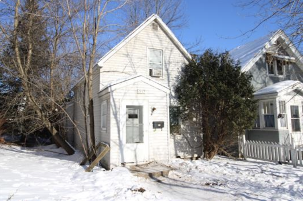 2869 Exeter Street, Duluth, MN 55806 - Image #1