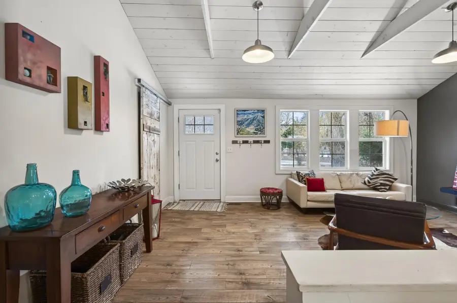 5330 Manitou Road, Excelsior, MN 55331 - Image #2