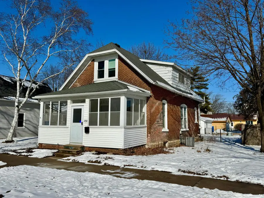 358 E Wabasha (7th) Street, Winona, MN 55987 - Image #2