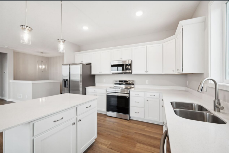 1125 Legacy Parkway, New Richmond, WI 54017 - #2