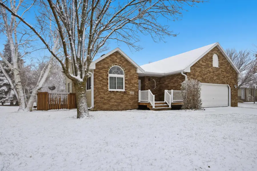 1202 41st Avenue N, Fargo, ND 58102 - #2