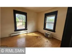 1052 Ross Avenue, Saint Paul, MN 55106 - #3