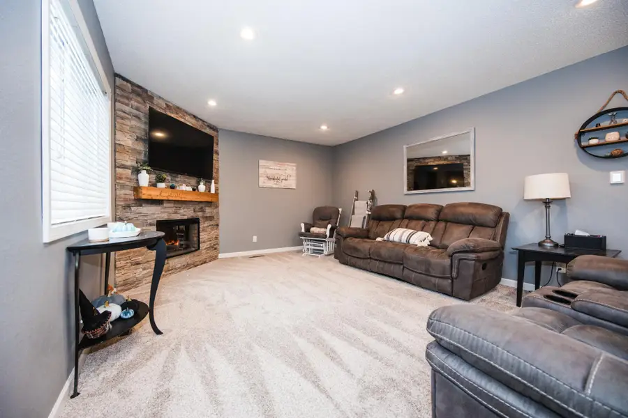 420 Broadway Avenue, Detroit Lakes, MN 56501 - Image #2