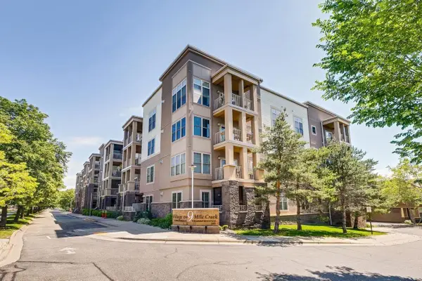 2201 Village Lane #A203, Bloomington, MN 55431