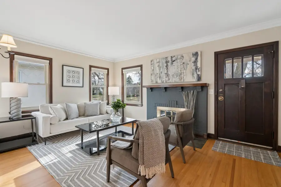3929 Ewing Avenue S, Minneapolis, MN 55410 - #2