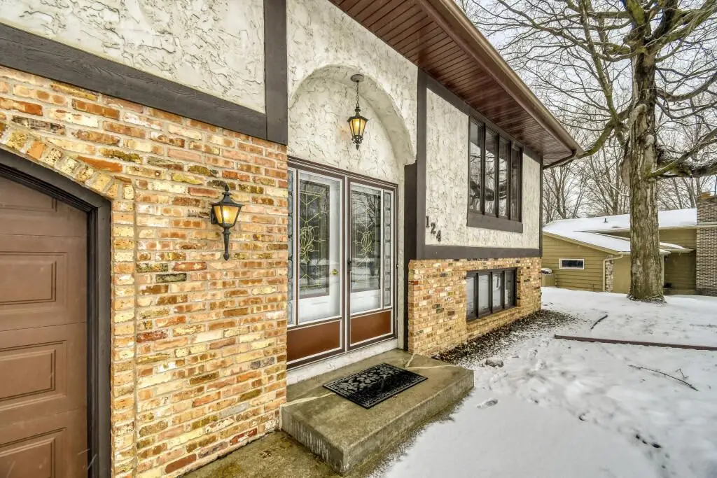 124 Oak Ridge Drive, Delano, MN 55328 - #1