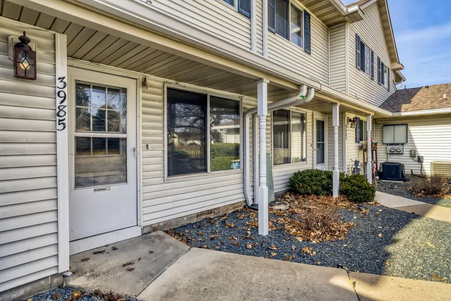 3985 Parkridge Drive, White Bear Lake, MN 55110 - #2