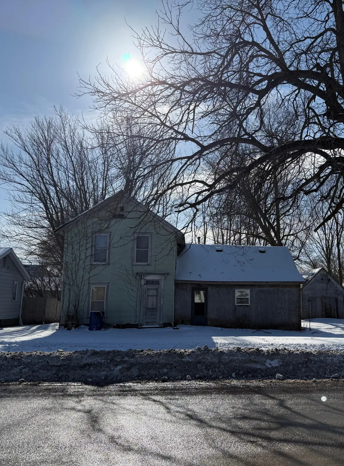204 W Franklin Street, Morristown, MN 55052 - #1