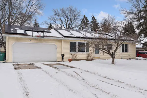 3255 116th Lane Nw, Coon Rapids, MN 55433