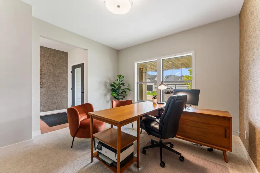 17905 Hidden Creek Trail, Lakeville, MN 55044 - Image #2