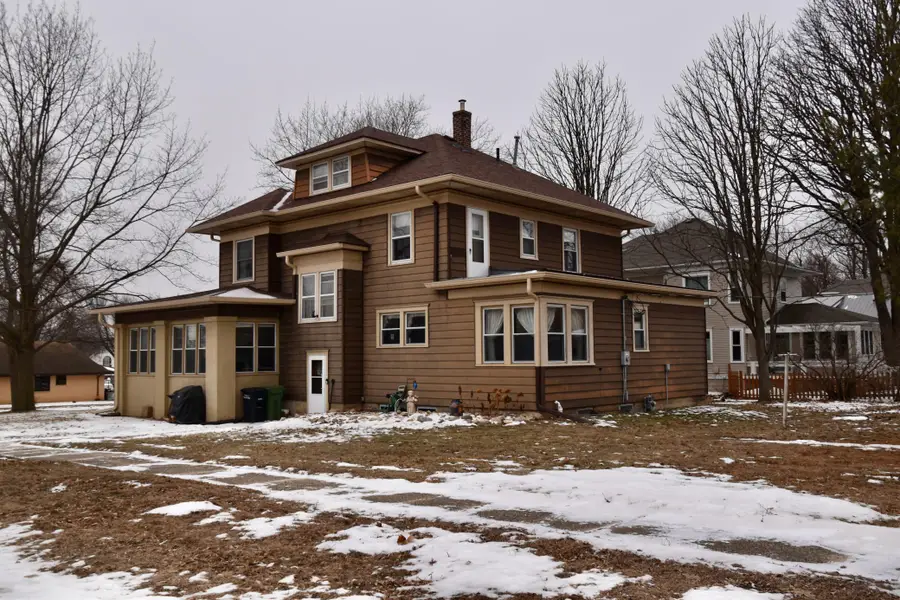 622 7th Street, Sibley, IA 51249 - #2