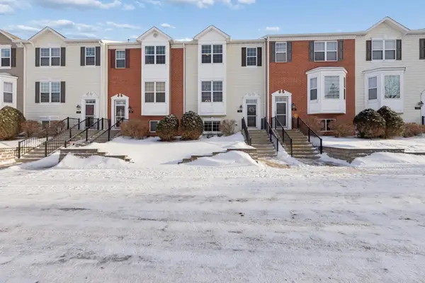 709 Village Parkway, Circle Pines, MN 55014