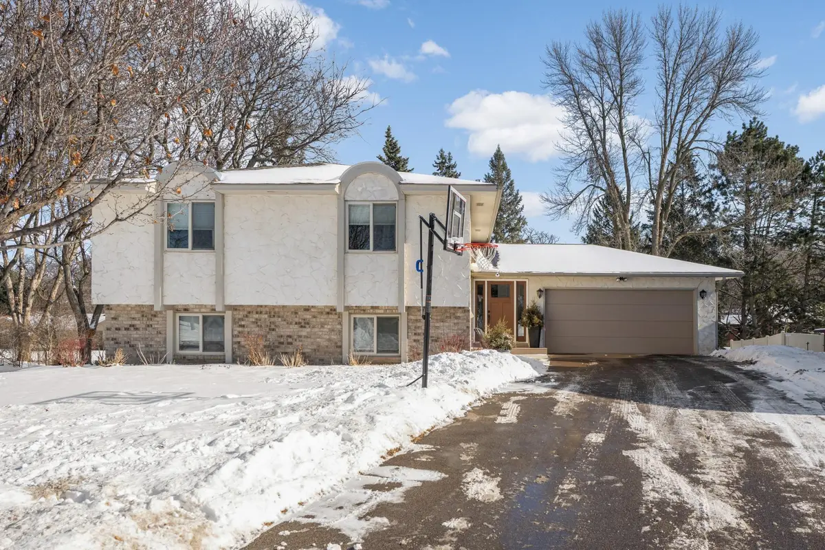 8135 Rhode Island Circle, Bloomington, MN 55438 - #1