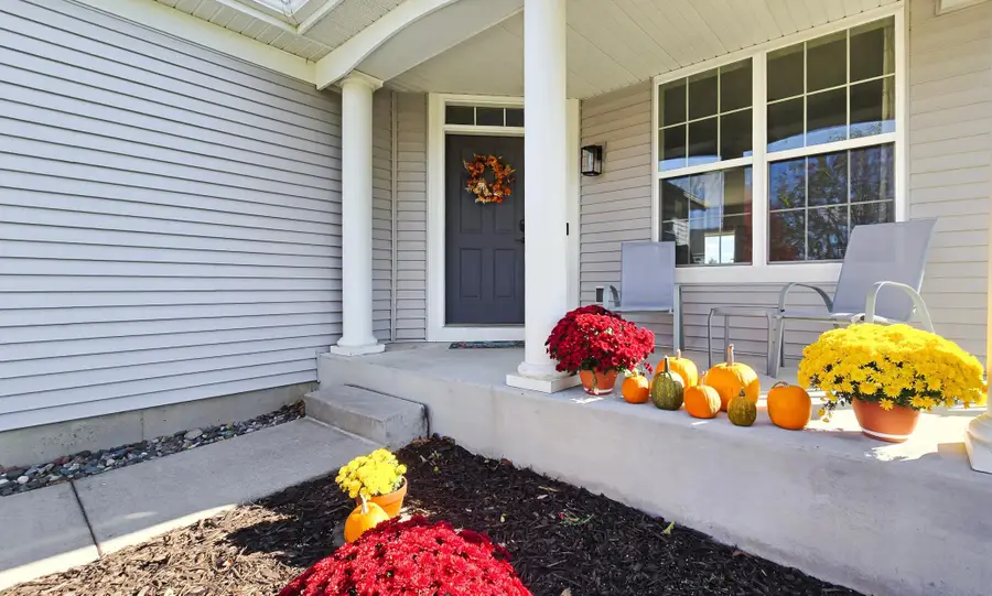 19563 Harmony Avenue, Rogers, MN 55374 - Image #2