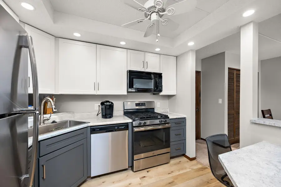 6650 Vernon Avenue S #116, Edina, MN 55436 - Image #3