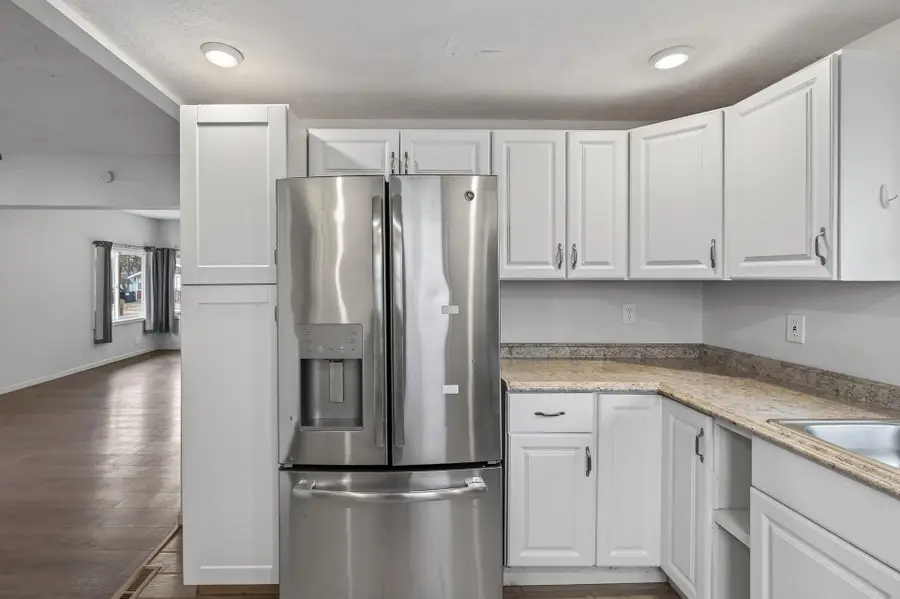 4017 4th Street Ne, Columbia Heights, MN 55421 - #3